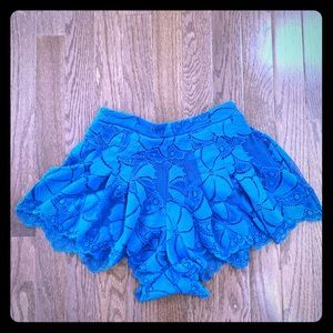 Floral lace shorts